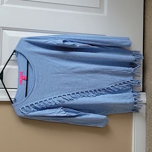 Worn once Lilly Pulitzer sweater size S